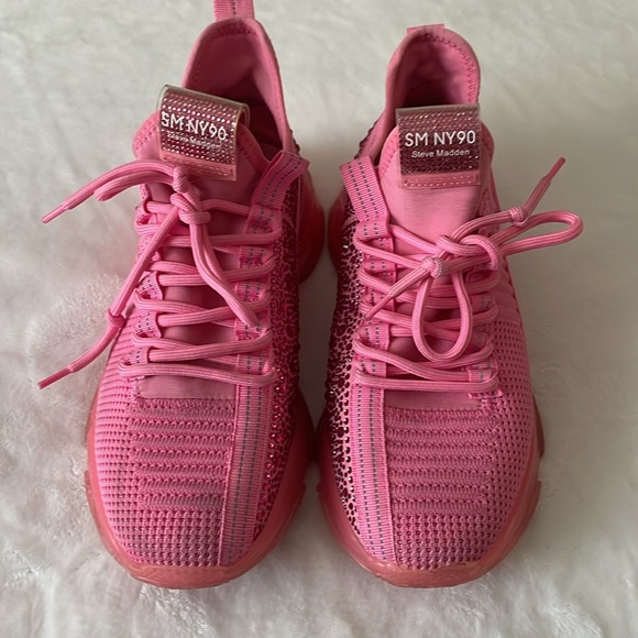Sparkle pink! Steve Madden’s - Picture 10 of 10